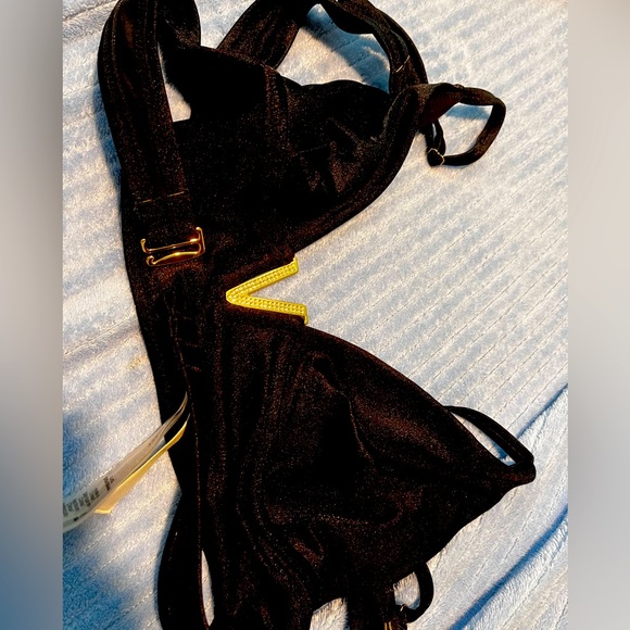 Victorias Secret bikini or cami - Picture 1 of 2